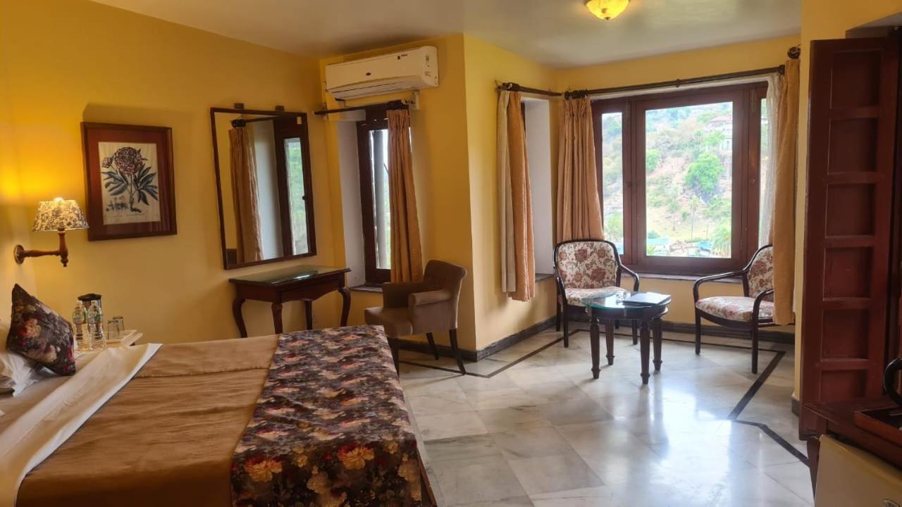 Kesar Bhawan Palace Mount Abu Luaran gambar